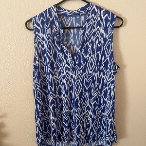 Claudia Richard Blue and White Soft Sleeveless Blouse Size XL